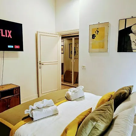 Piazza Di Spagna Heart Of Location Apartment