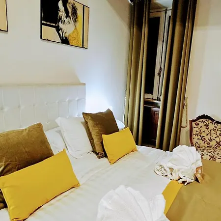 Apartment Piazza Di Spagna Heart Of Location
