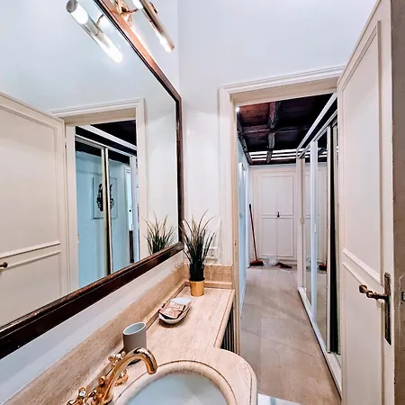 Apartment Piazza Di Spagna Heart Of Location